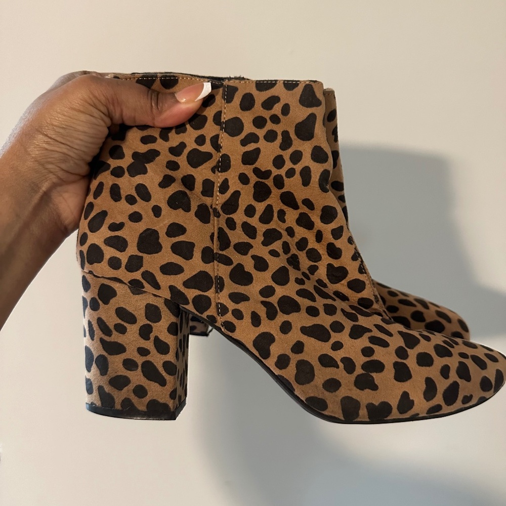 Leopard  booties